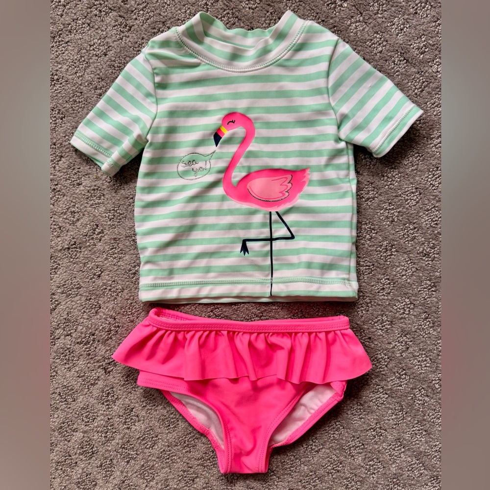 Carter’s 9m swim set with pink flamingo stripes top and ruffle bottom 🦩 VGUC